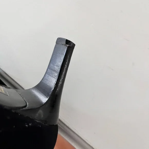 🌟🌟Black Heeled Ankle Boots with Pointed Toe and Slip-On Design - Picture 7 of 7